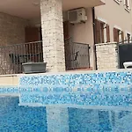 Traumferienwohnung Mit Privatem Pool & Gemuetlicher Grillecke Am Meer, Kroatien, Istrien, Bei Medulin - Fuer Paare *